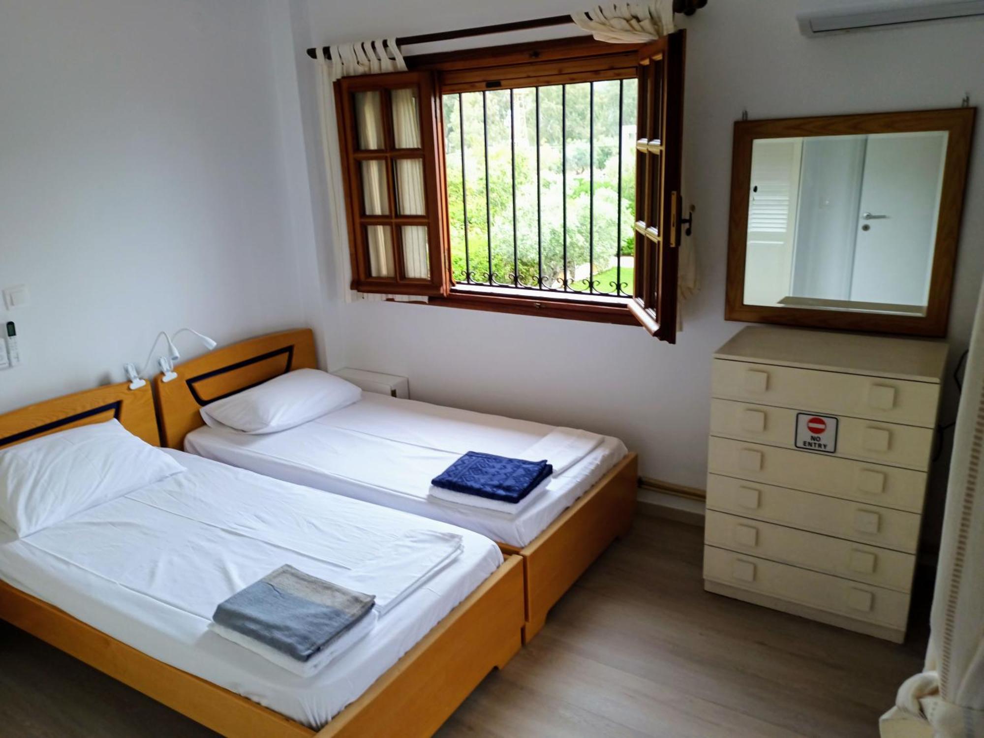 Seaside Haven Kineta Villa Kültér fotó